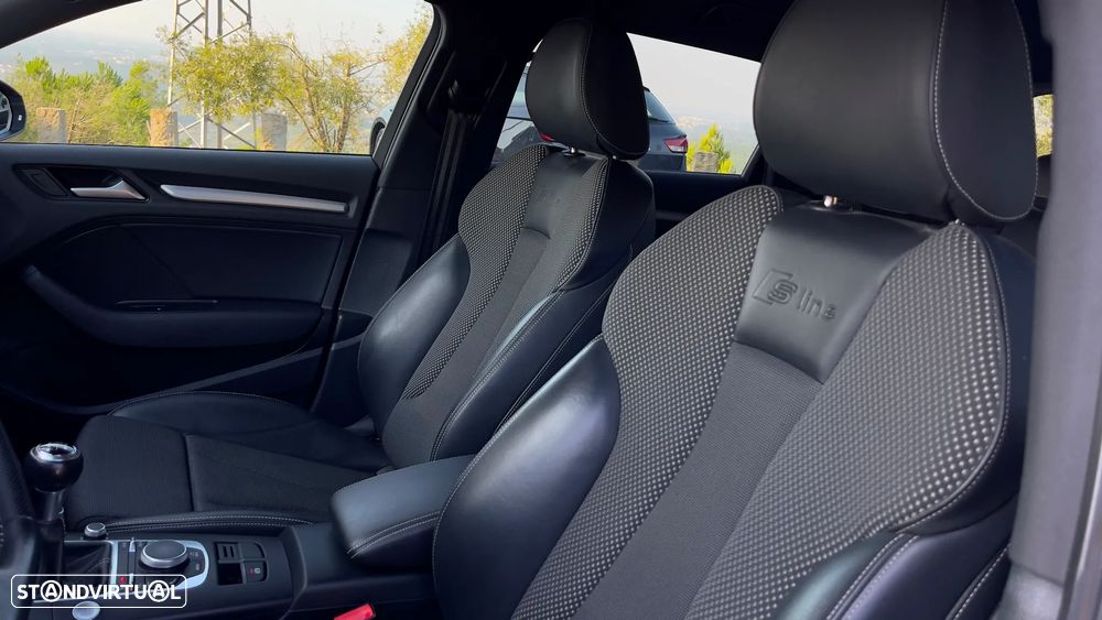 Audi A3 Sportback 2.0 TDI S-line - 4
