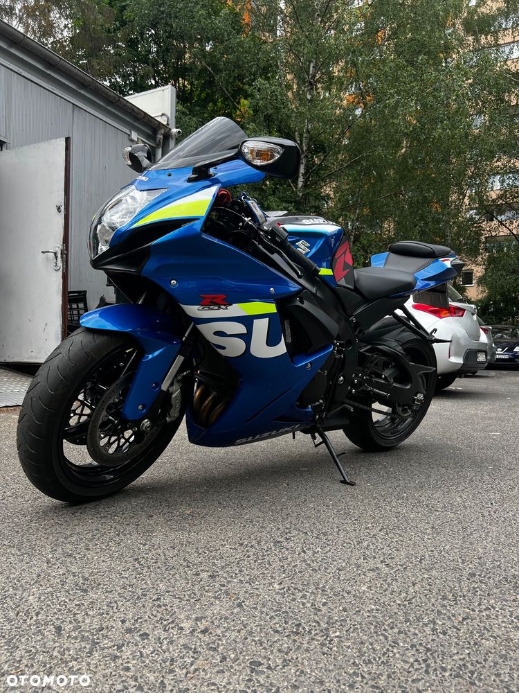 Suzuki GSX-R - 2