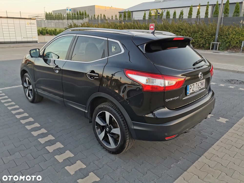 Nissan Qashqai 1.6 DIG-T N-Connecta - 4