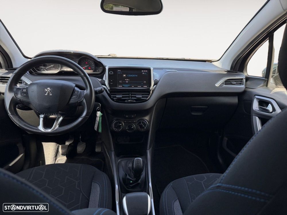 Peugeot 2008 1.6 BlueHDi Style - 10