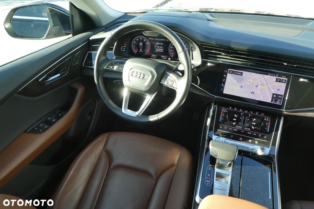 Audi Q8 55 TFSI mHEV Quattro Tiptronic - 16