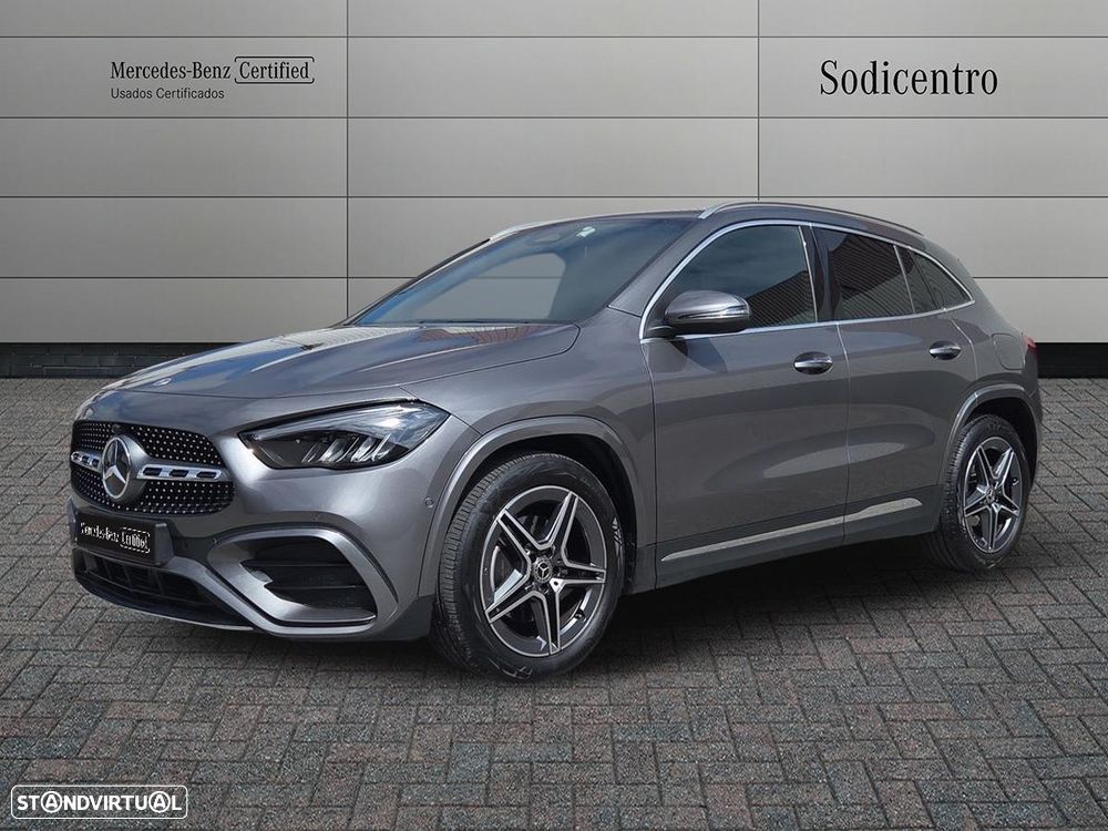 Mercedes-Benz GLA 180 d AMG Line - 2
