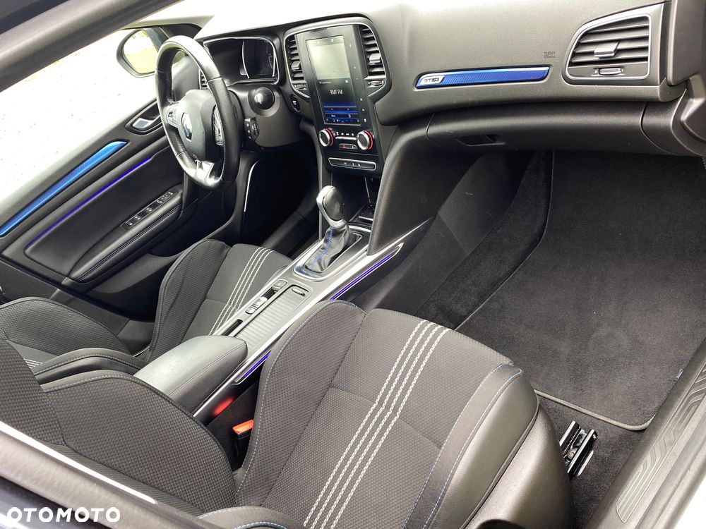 Renault Megane - 11