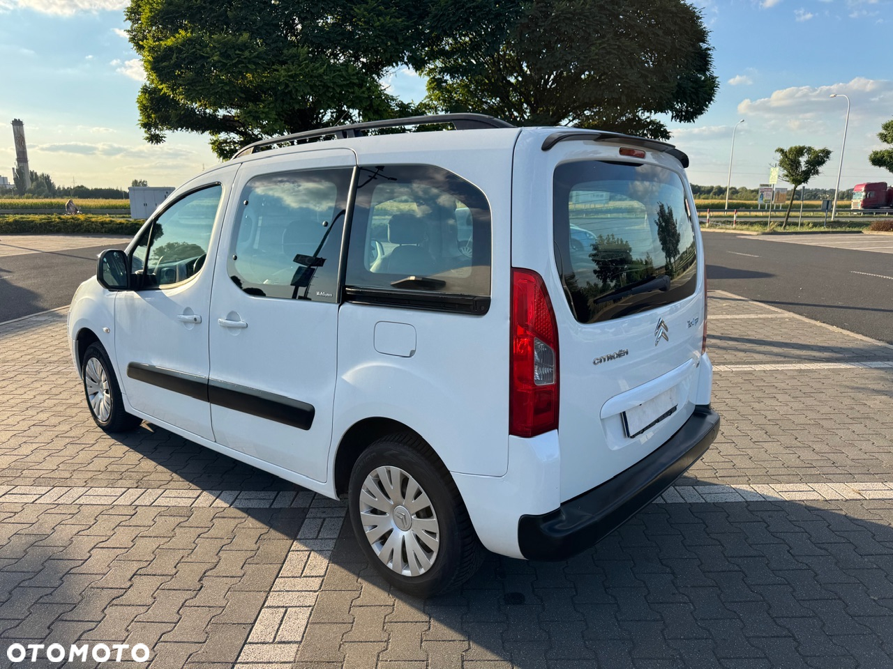 Citroën Berlingo 1.6 HDi Exclusive - 4