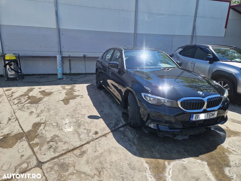 BMW Seria 3 330e Aut. Advantage - 2