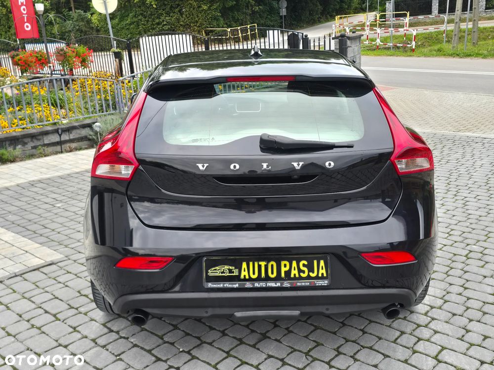 Volvo V40 T3 - 17