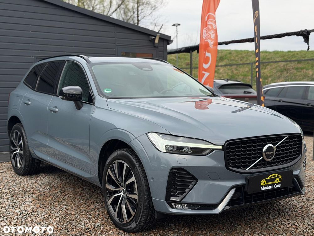Volvo XC 60 B5 B AWD Ultimate Dark - 12