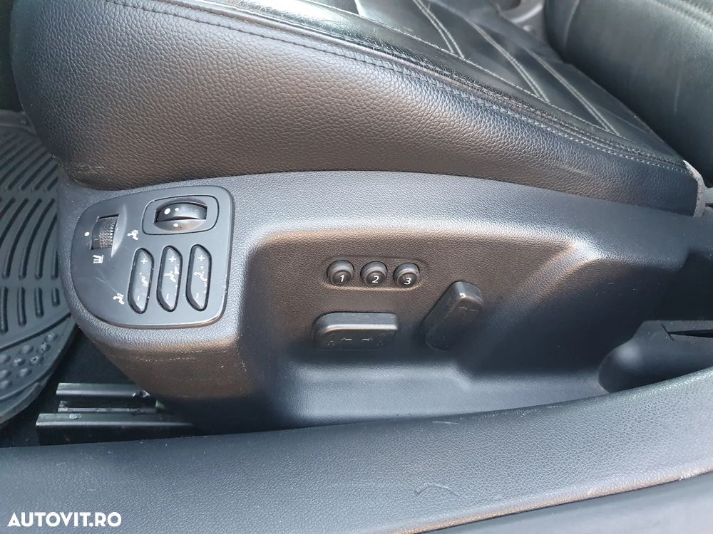 Renault Latitude dCi 175 FAP Aut. - 8