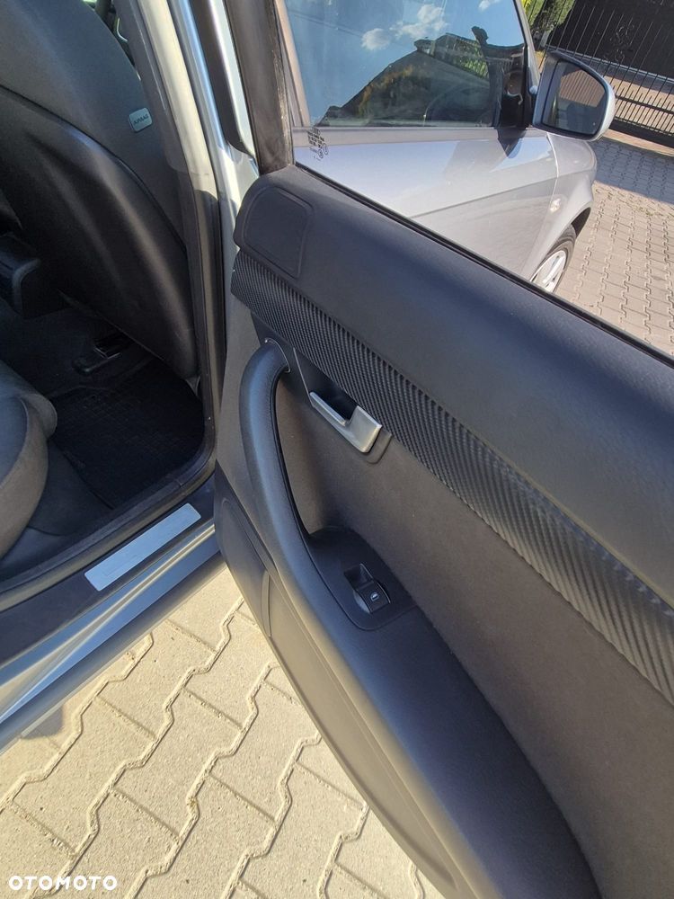 Audi A4 Avant - 11