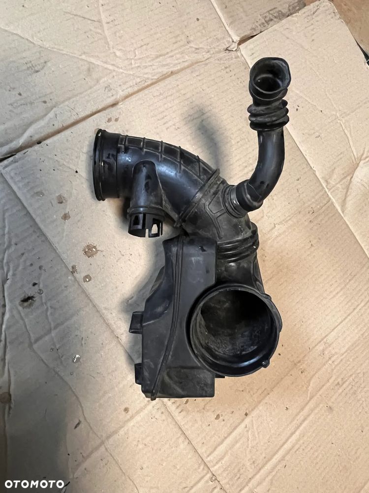 BMW F15 PRZEWÓD POWIETRZA REZONATOR 8519135 - 1