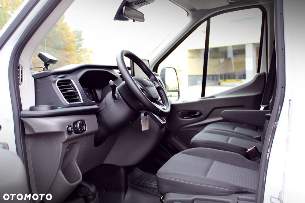 Ford Transit bliźniak kontener 8 euro palet chłodnia / mroźnia do -10'C / Winda 750kg BAR - 13