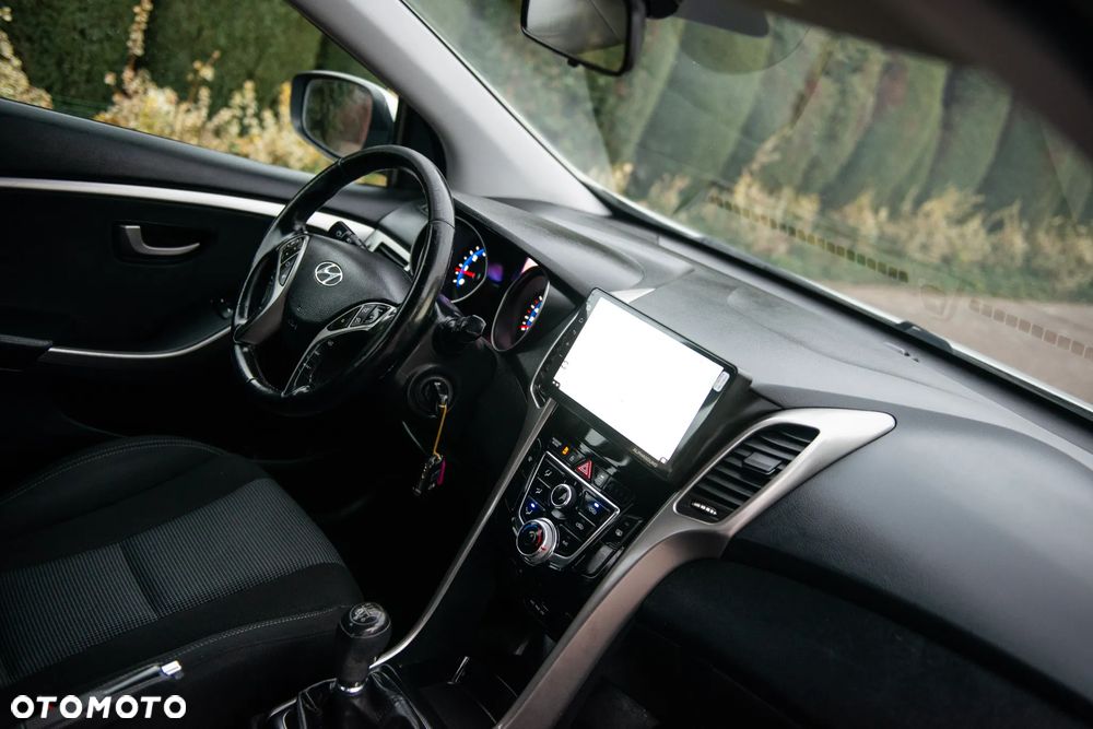 Hyundai i30 1.4 Style - 38