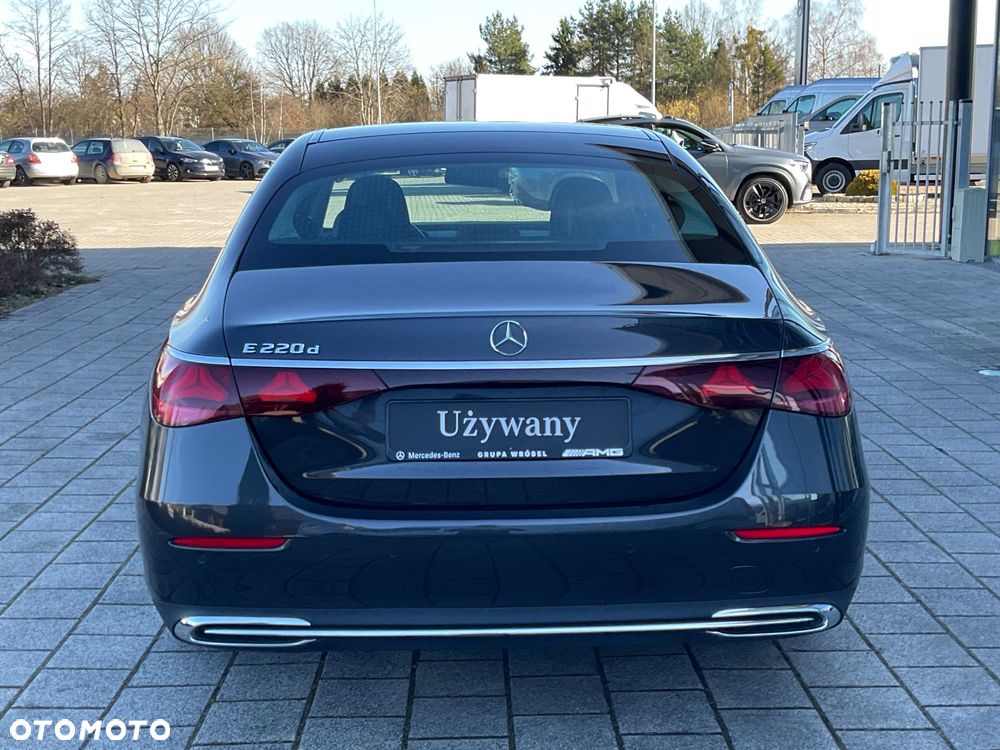 Mercedes-Benz Klasa E 220 d 9G-TRONIC Edition AVANTGARDE - 5