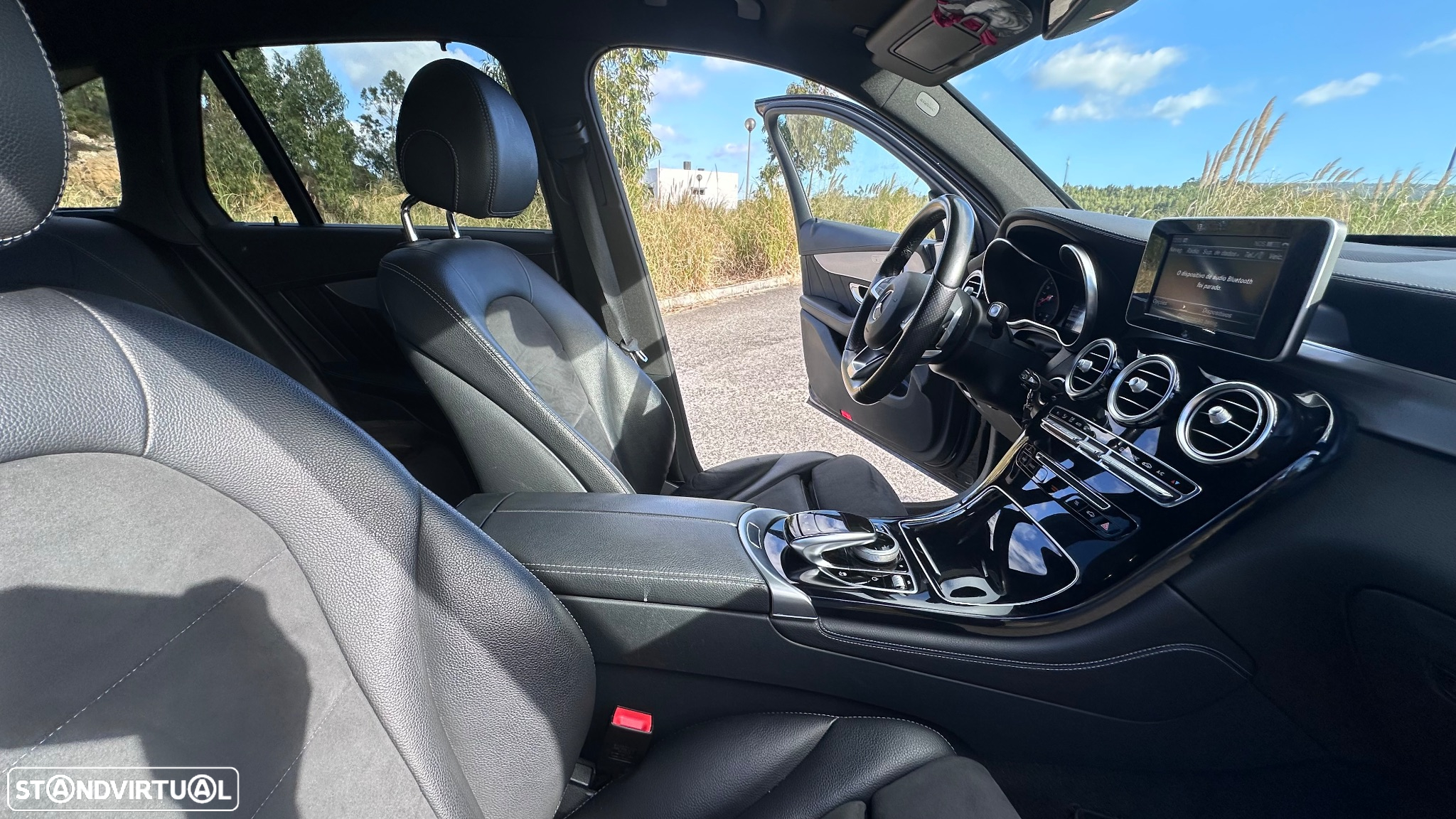 Mercedes-Benz GLC 250 d Coupe 4Matic 9G-TRONIC AMG Line - 10