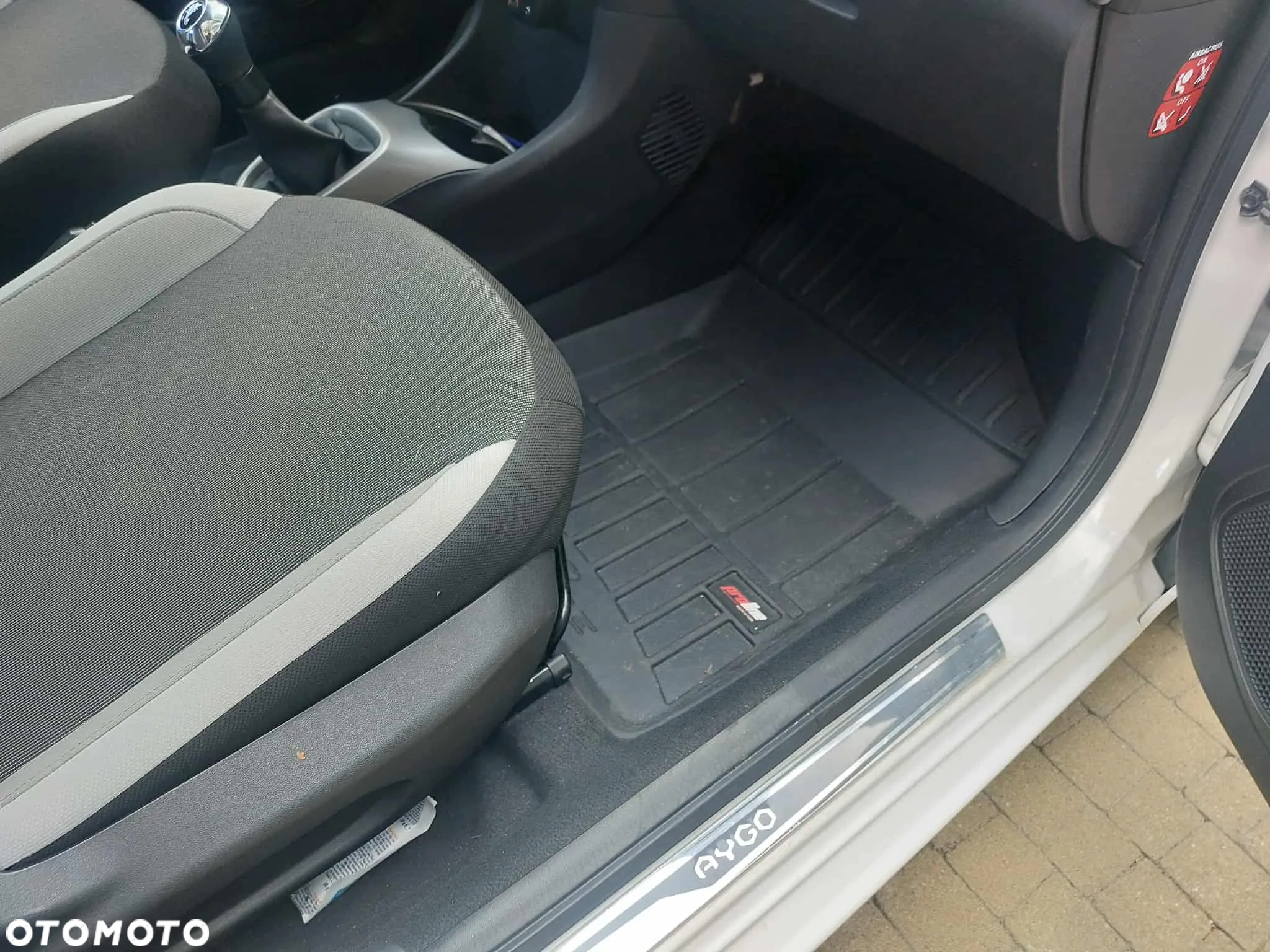 Toyota Aygo 1.0 VVT-i Sprint EU6 - 28