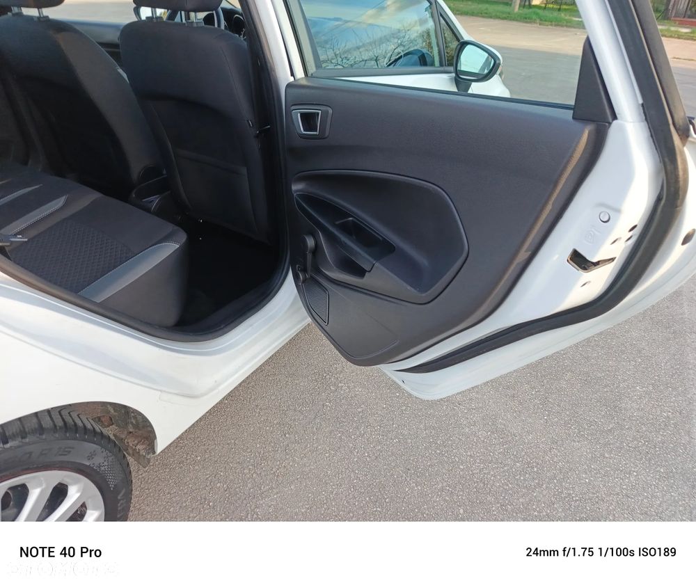 Ford Fiesta 1.0 EcoBoost Champions Edition - 30