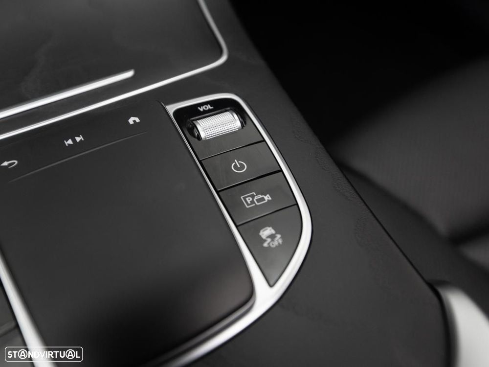 Mercedes-Benz GLC 300 de 4Matic 9G-TRONIC AMG Line - 30