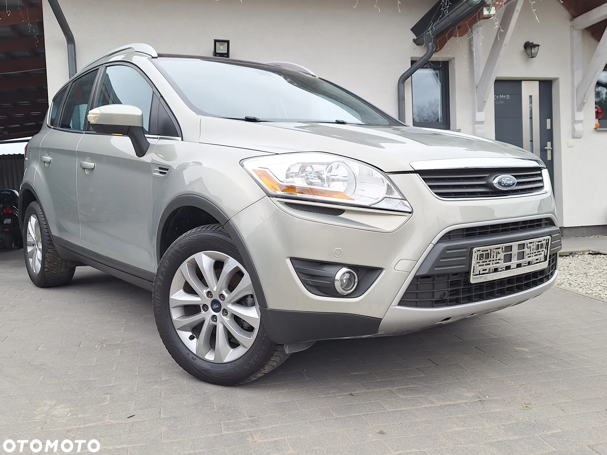 Ford Kuga 2.0 TDCi Titanium S - 9