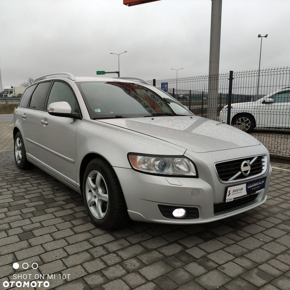 Volvo V50 - 1