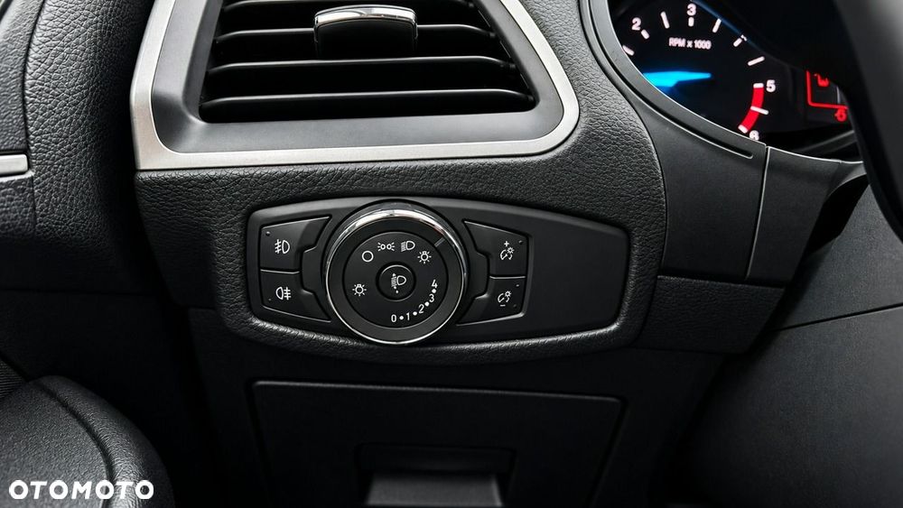 Ford S-Max 2.0 EcoBlue Titanium - 15