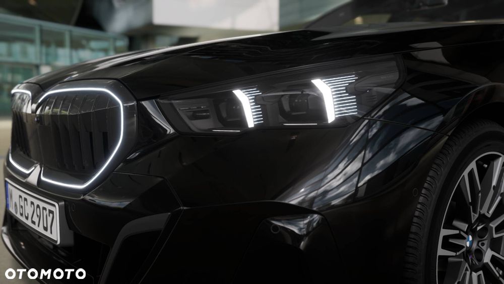 BMW Seria 5 520d xDrive mHEV - 9