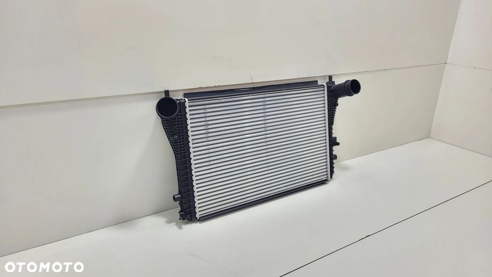 Chłodnica Intercooler VW BEETLE CADDY GOLF VI PLUS AUDI 1.6 2.0 - 3