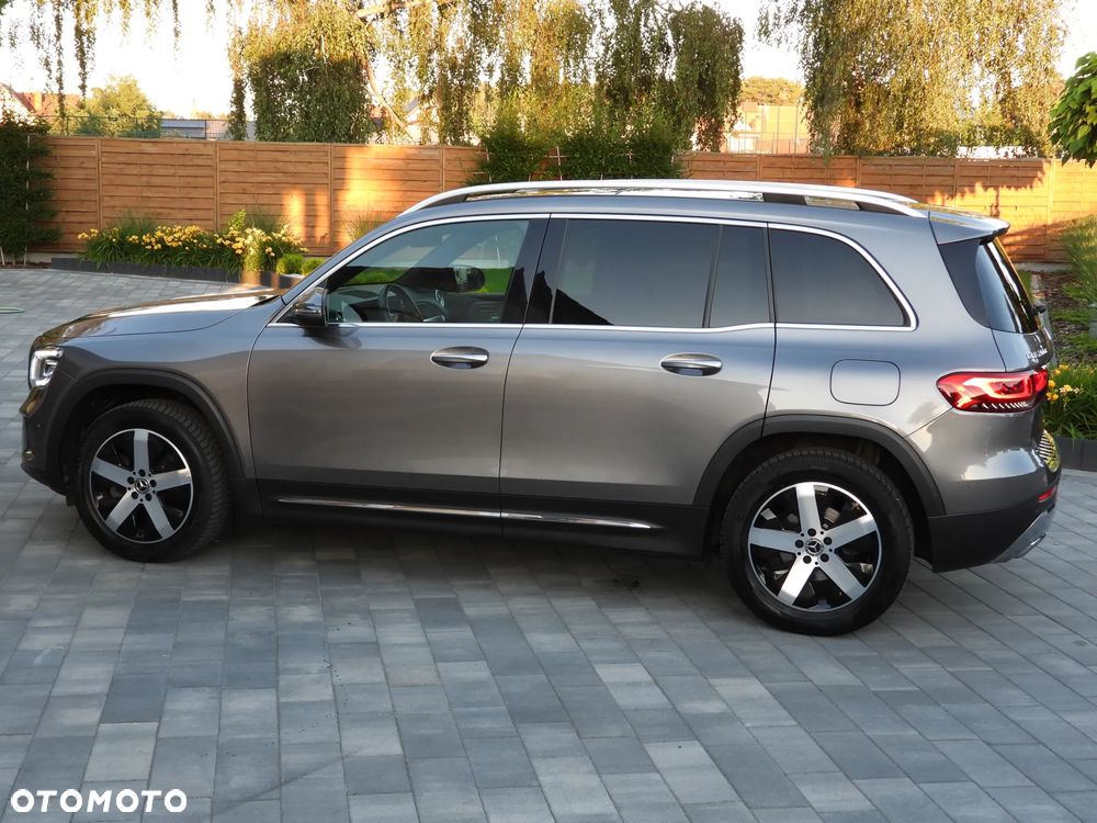 Mercedes-Benz GLB 200 d 8G-DCT EDITION 2022 - 23