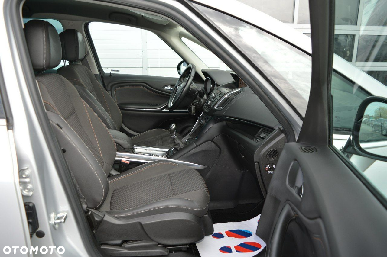 Opel Zafira 1.6 CDTI Enjoy - 25