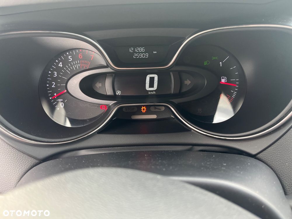 Renault Captur - 11