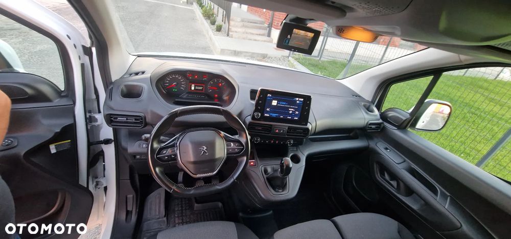 Peugeot Partner - 11