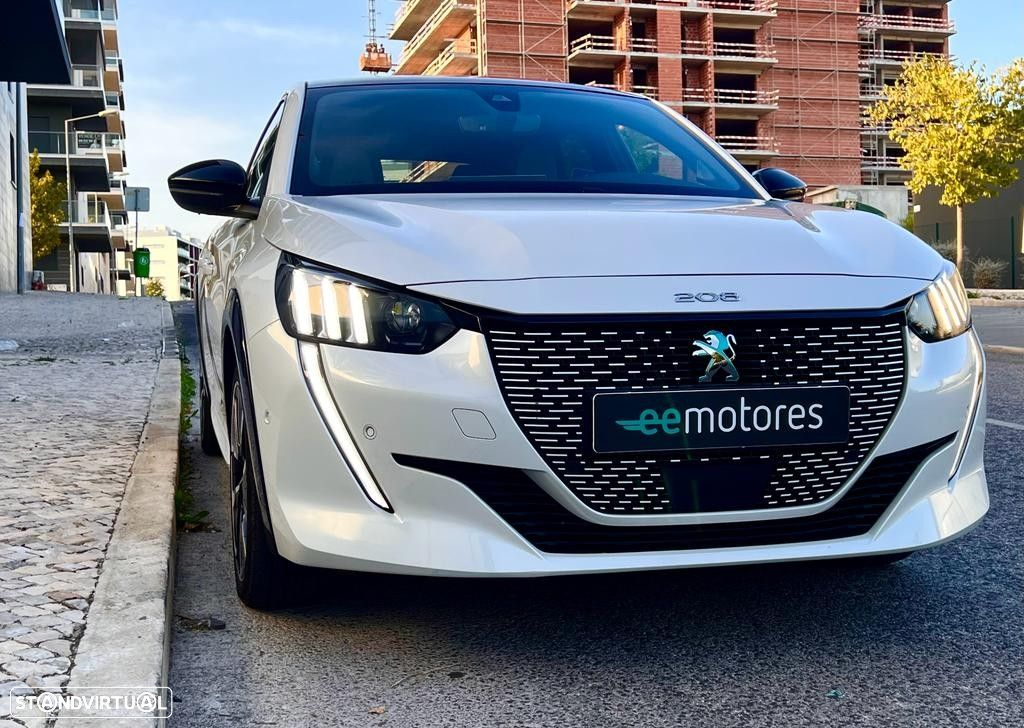 Peugeot e-208 50 kWh GT Pack - 3