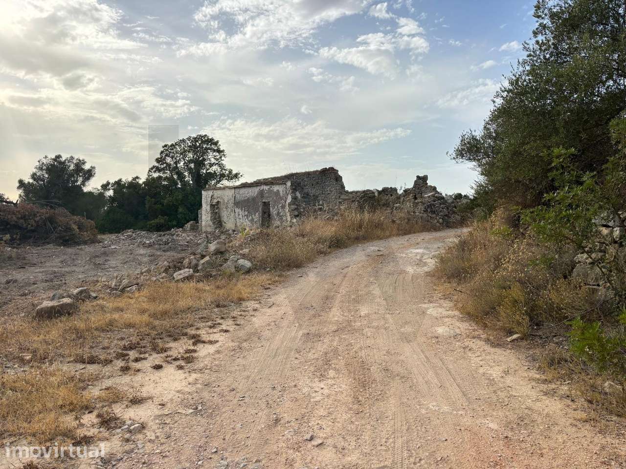 Terreno com Ruina em Charneca de São Faustino - Boliqueime - Loulé - Grande imagem: 5/30