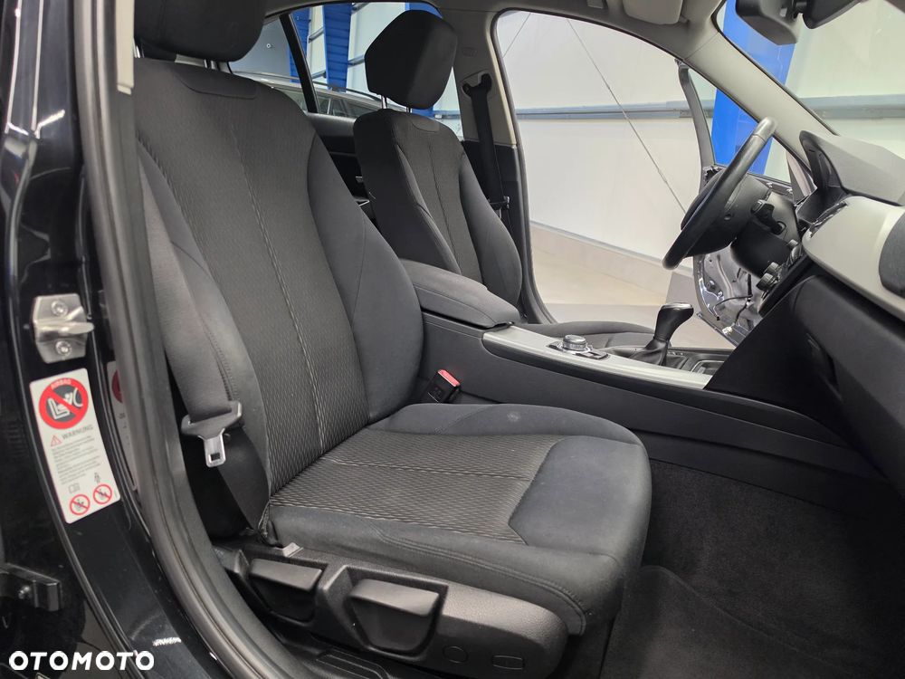 BMW Seria 3 316d Advantage - 25