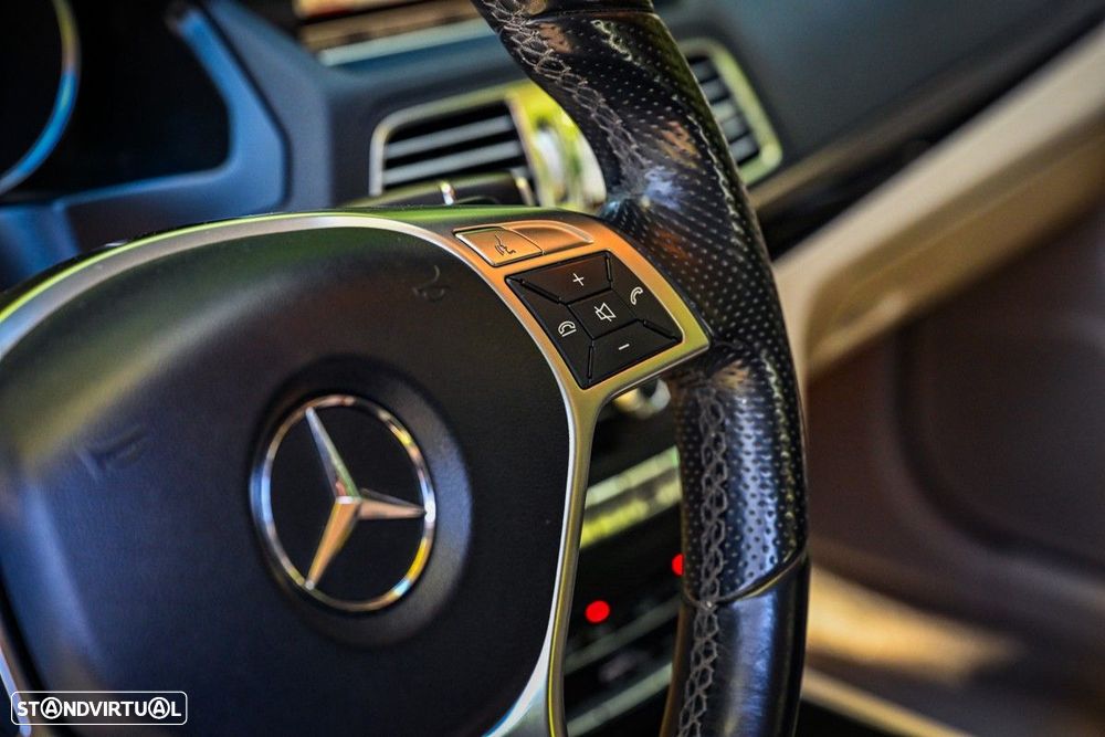Mercedes-Benz E 200 - 33