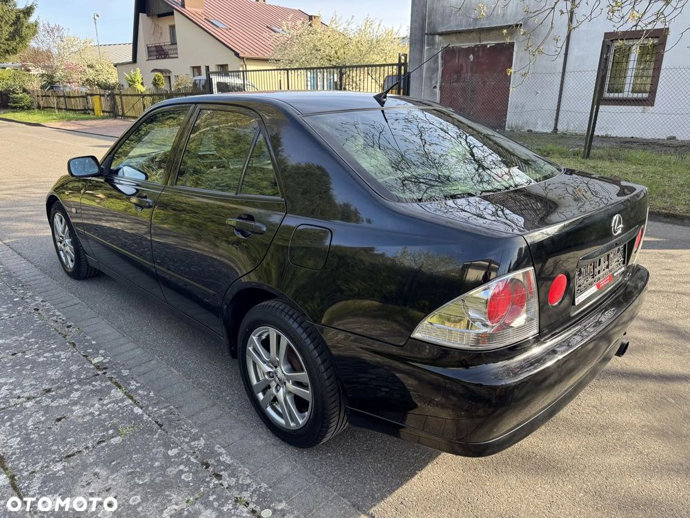 Lexus IS 200 Prestige - 7