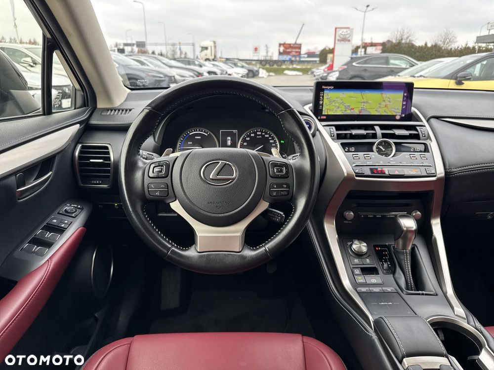 Lexus NX 300h F Impression AWD - 12