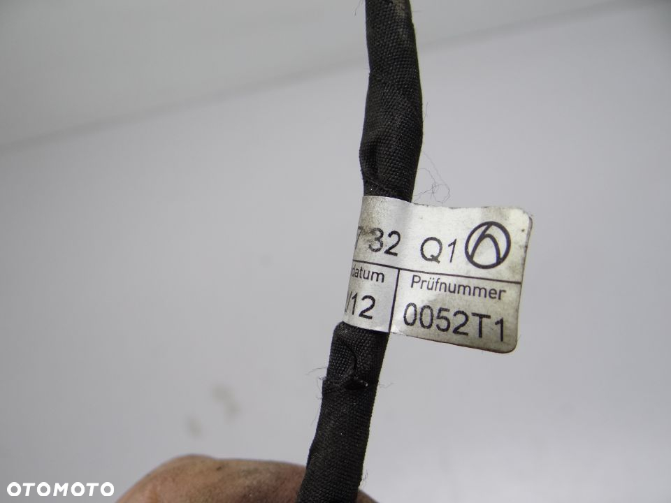 Mercedes C W204 Lift Wiazka PDC tyl 2044404732 - 6