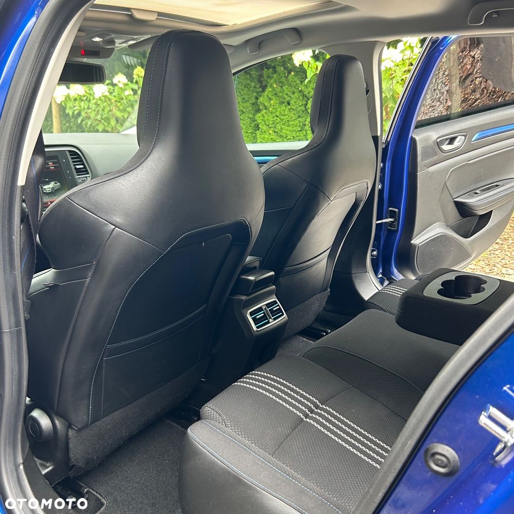 Renault Megane 1.6 TCe GT EDC - 36