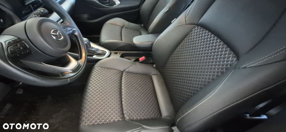 Mazda 2 - 5