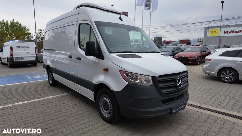 Mercedes-Benz Sprinter Hochraum-Kühlkasten 317 CDI RWD - 1