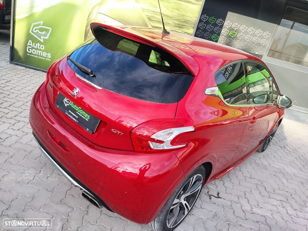 Peugeot 208 1.6 THP GTi - 20