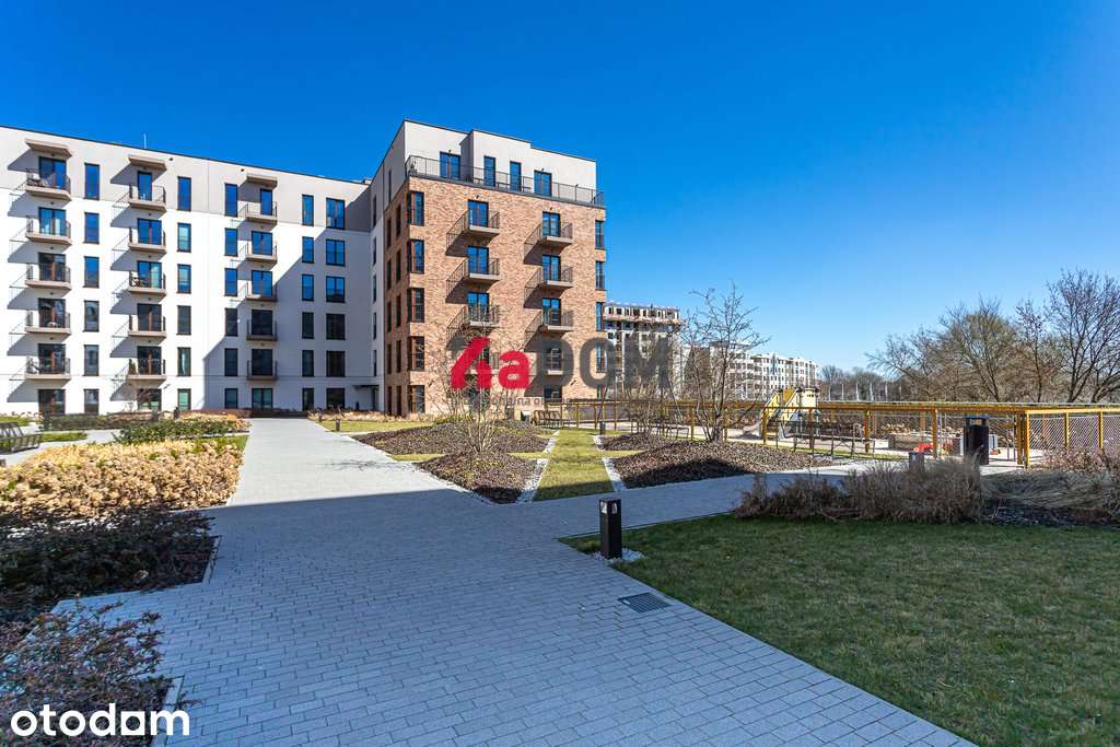 Studio - Port Praski - ul. Sierakowskiego 4