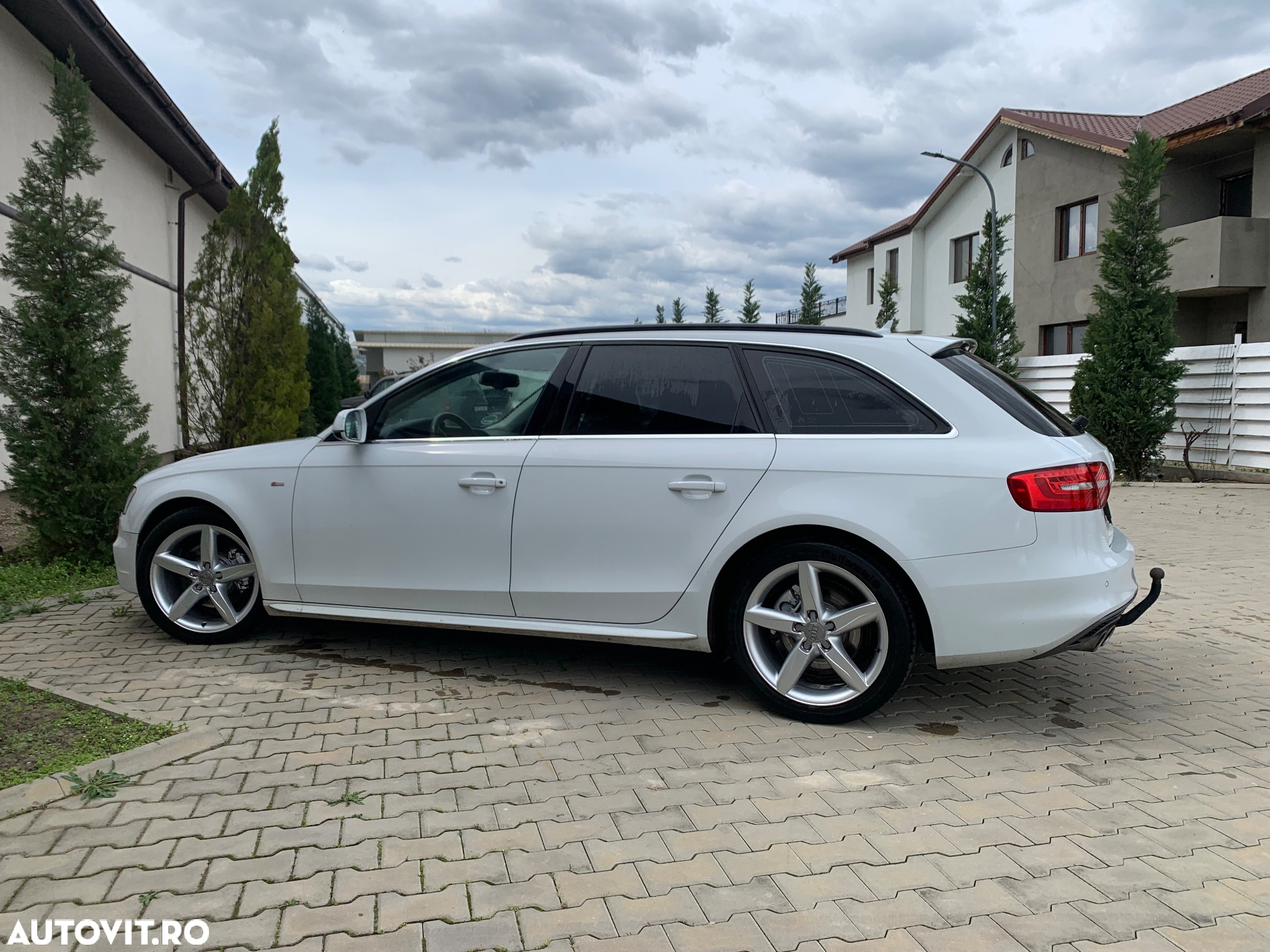 Audi A4 2.0 TDI DPF clean diesel multitronic S line Sportpaket - 6