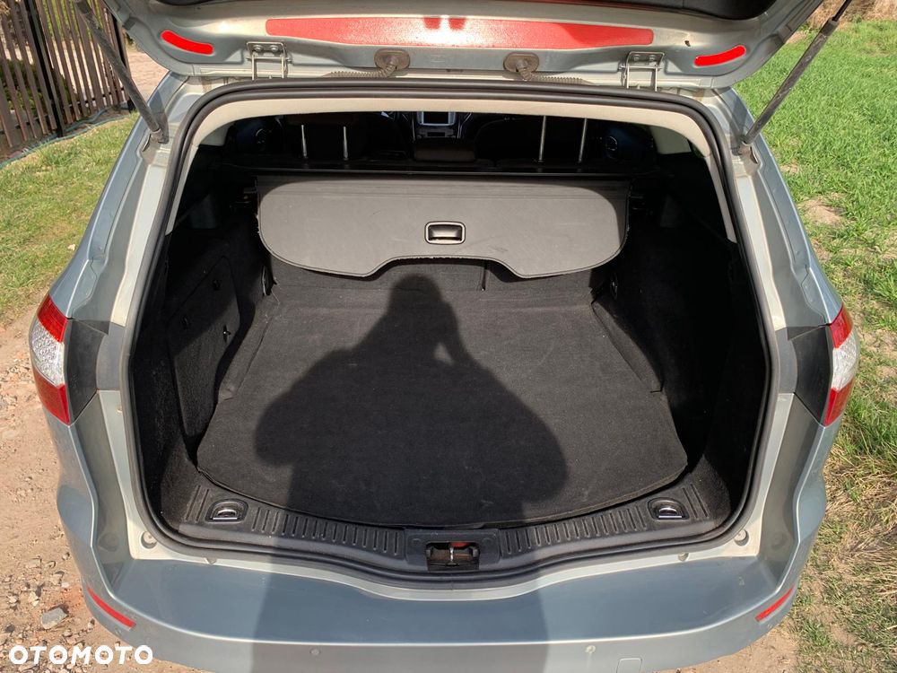 Ford Mondeo 2.0 TDCi Titanium - 14