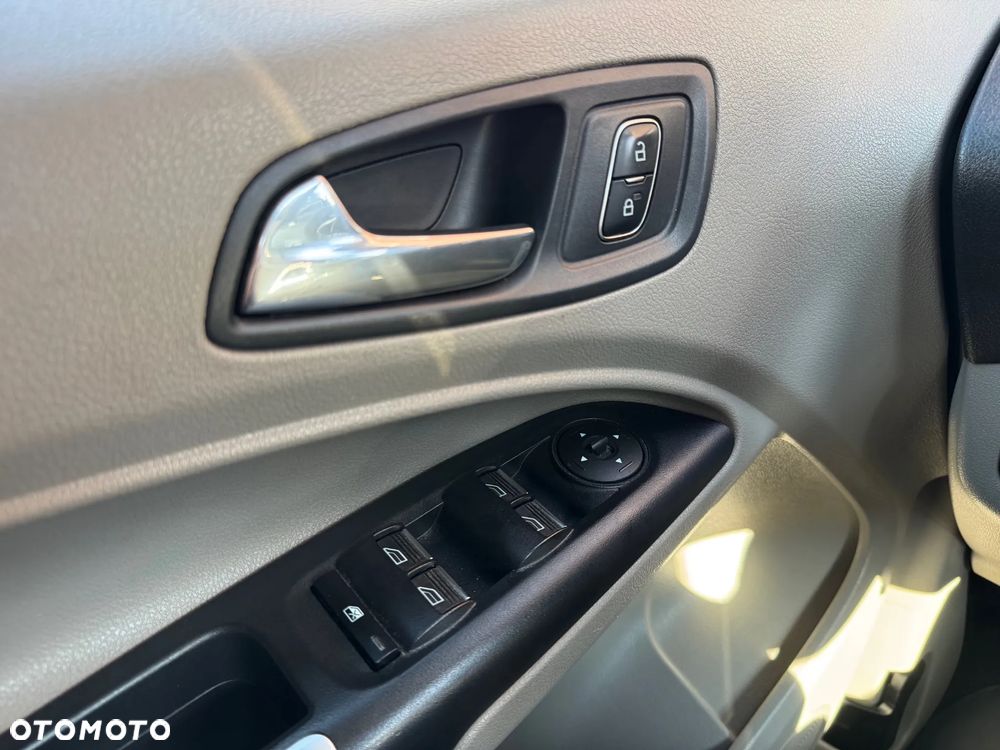 Ford Transit Connect - 21
