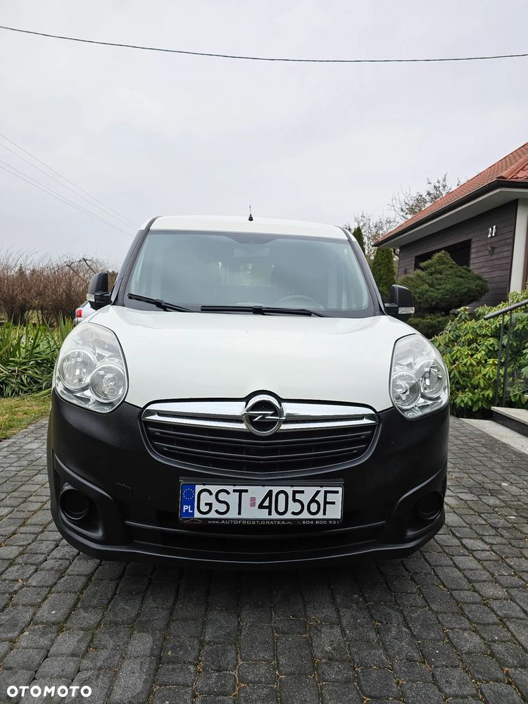 Opel Combo - 8