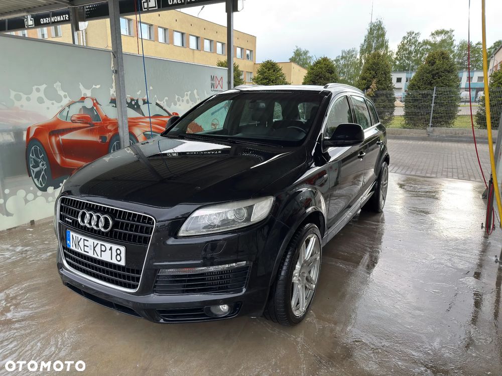 Audi Q7 - 3