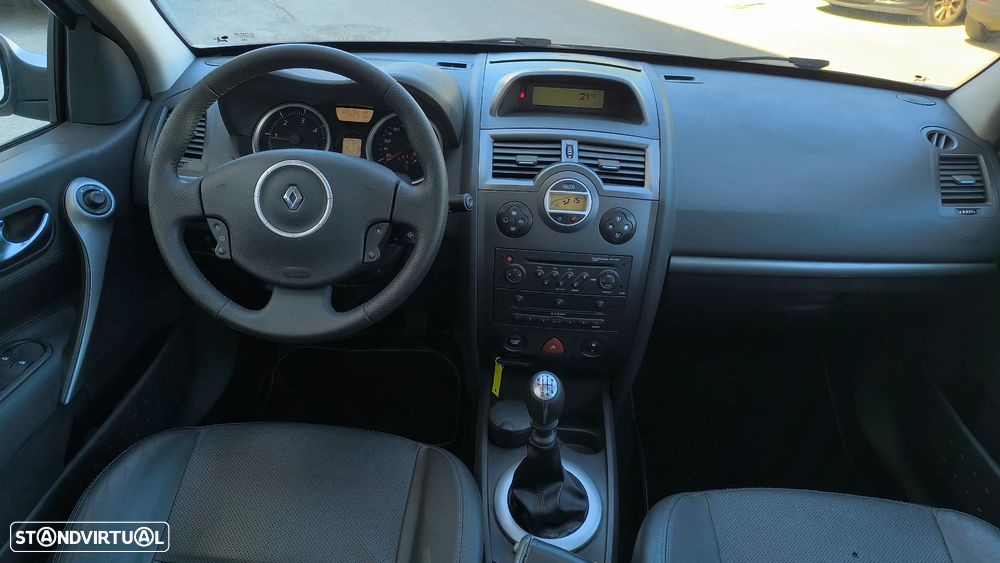 Renault Mégane 2.0 dCi SE Exclusive - 5