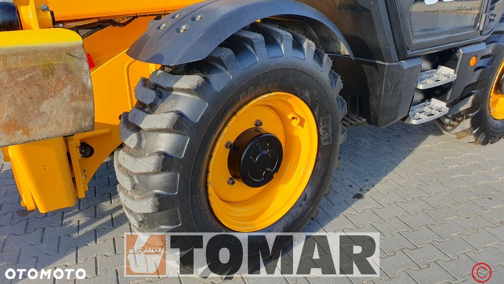 JCB 540-140 - 16