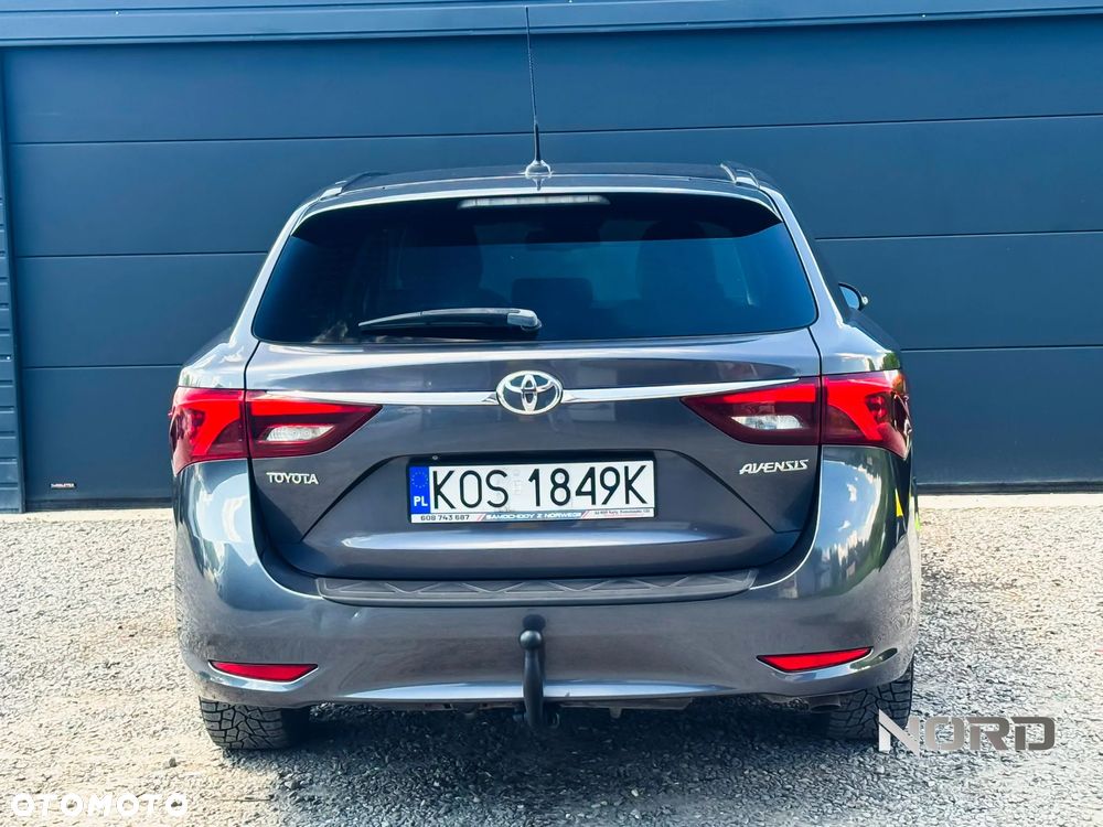 Toyota Avensis 1.6 D-4D Prestige - 9